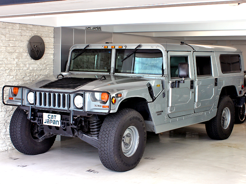 HUMMER H1