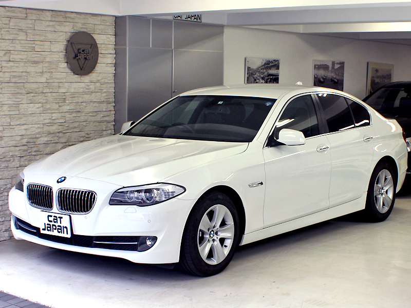 BMW 528i 